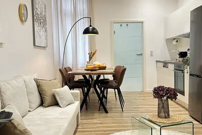 Image de Central designer apartment for up to 5 people - stylish & close to the city center
