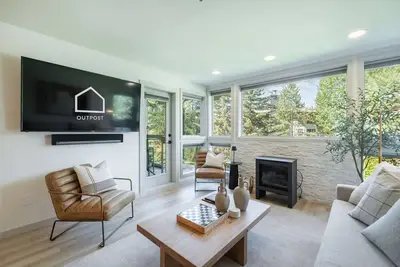 Image de New Apartment | Complex pool, hot tub & Bbq | Wifi