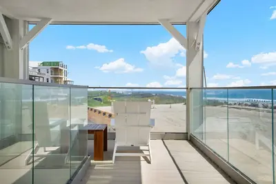 Image de Dune It Right – Oceanfront 3br Condo | Pool • Hot Tub • Parking