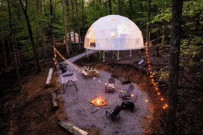 Image de Luxury Dome Close w/ Sauna, Fire Pit, Close to Brimstone, Big South Fork