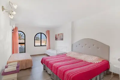 Image de Habitación Rosa' avec vue sur les montagnes, Wi-Fi et climatisation