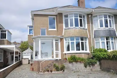 Falmouth Bay 1, family friendly, with a garden in Falmouth