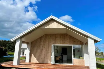 Image de The Club House - easy living in Matakana Village!