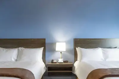 Image de Escape to Buckeye for a Pet-Friendly Getaway w/ Free Parking & Kitchen!