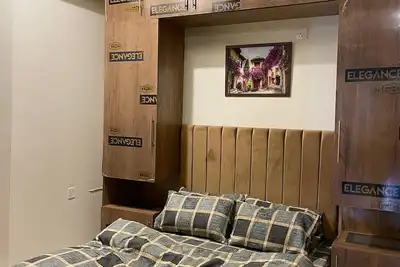Image de Comfortable 2 Bed Fully Furnished Apartment in Islamabad