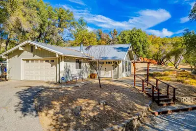 Image de Yosemite Wooded Hills, Pool Table, Fitness, Views