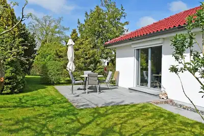 Image de Vacation home with sauna and terrace in the center of RĂĽgen