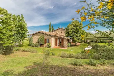 Image de Villa Ă Montecchio avec 7 chambres Ă coucher, 14 couchages