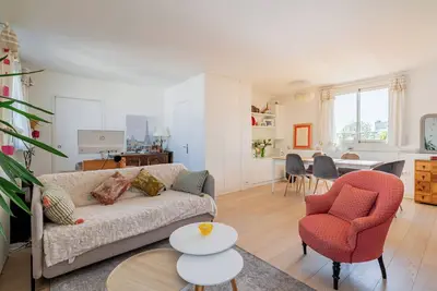 Romantic Terrace, by Veeve