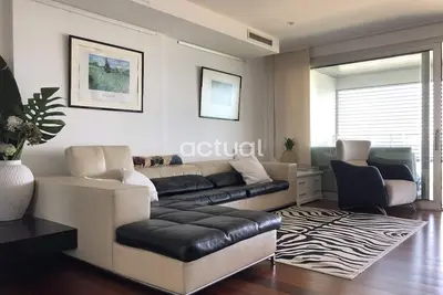 Image de Duplex en bord de mer avec piscine, parking et Wifi