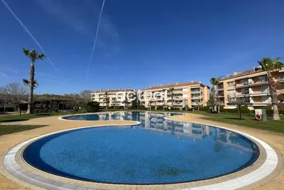 Image de Appartement à Platja d'Aro : 2 chambres, ascenseur, piscine, tennis