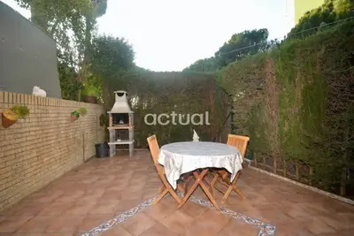 Image de Charmant appart. avec jardin privatif, accès piscine