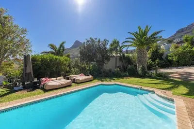 Spacious Kinvara Villa with Ac, Gym, Pool & Mountain Views