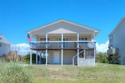 Image de Beautiful 3br 2 Ba House, Fishing Dock, Dog Friendly, Canal Views, Sleeps 8
