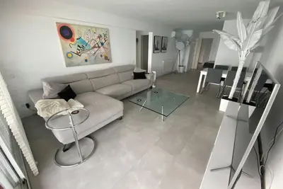 Spectacular apartment with sea views! Near Barcelona