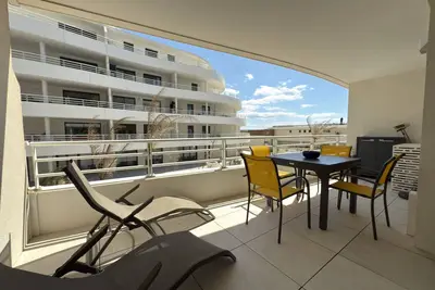Image de Valras’Loc – Archipel Panarea : Appartement climatisé