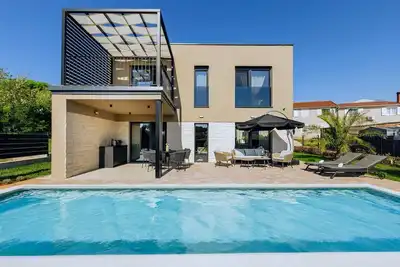 Image de Villa Marine with Pool in picturesque village Tar near Poreč