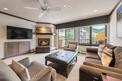 Image de Saint James Place 111