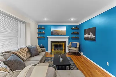Image de Charming Home, Walkable to Downtown Royal Oak