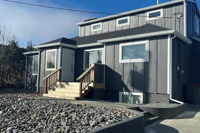 Image de Gull's Nest Seaside Oregon  10 guests, 5 bedrooms, 7 beds, 3. 5 baths