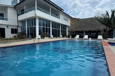 Image de Beautiful and Spacious 6-bedroom villa close to the beach in Santa Verónica