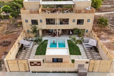 Escape to the paradise, Charming house Casa Luwak
