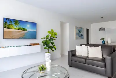 Image de Beachfront Apt with Gym and Pool in Hollywood