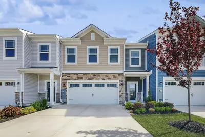Image de Millville by the Sea townhome with clubhouse, pools & wellness center access