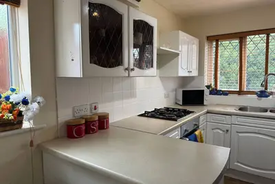 Image de Charming 1-bedroom house for Solo, Couple & Family WiFi & Parking in Birmingham