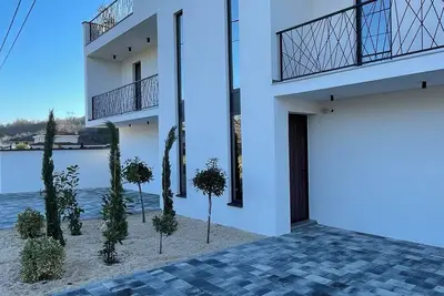 Dream River Escape