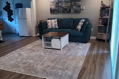 Image de 3-bedroom house close to Mona Lake, Lake Michigan and Michigan's Adventure