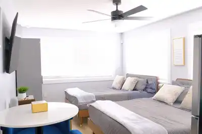 Image de Chic Mini Boutique Hotel Unit 1 at The Bella by Evrh