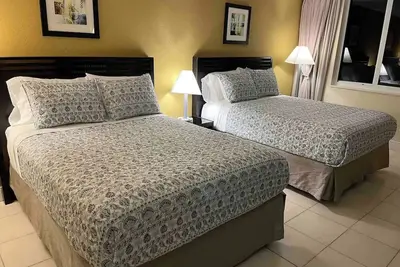 Image de Beachfront Condo Studio and Sunny Isles Beach