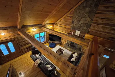 Image de Peaceful, cozy cabin less than two miles from Cave Run Lake and I64.