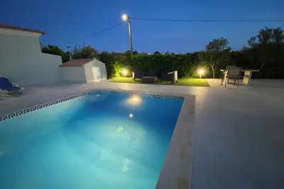 Image de Magnifique Petite Villa Au Calme  Proche Mer A Pied -  Superbe Piscine Privative