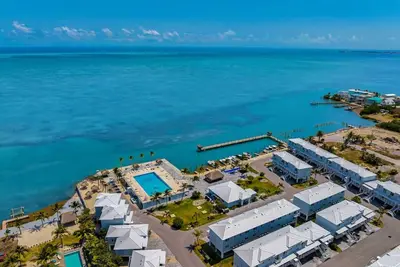 Image de Ocean Isles Yellowtail Row