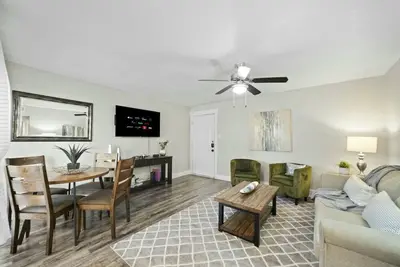 Image de Spacious and Stylish Apartment | At&T Stadium