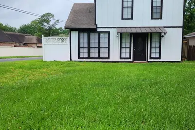 Image de Charming 2-bedroom house in wonderful Baton Rouge with Ac, WiFi