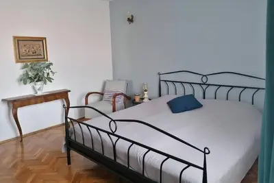 Image de Appartement de deux chambres avec la terrasse Mali Losinj, Losinj (A-24161-a)