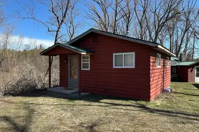 Image de Lovells Riverside Cabins # 2 on the AuSable River