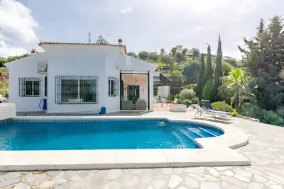 Image de Villa « Amapola » avec vue sur la mer, piscine privée et Wi-Fi