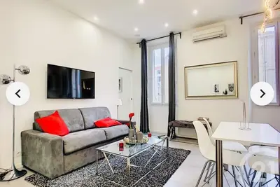 Image de One bedroom flat Cannes Center Croisette Palais de Festivals close to the beach