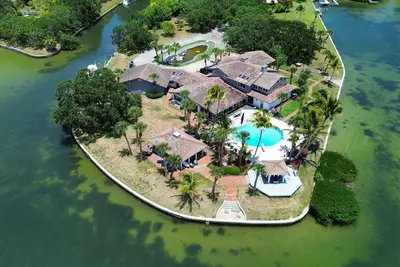 Image de Maison de vacances Merritt Island pour 1 - 20 personnes avec 6 chambres à coucher - Maison de vacanc