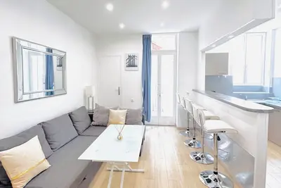 Image de One bedroom flat with Balcony for 6 people center Cannes Croisette beach