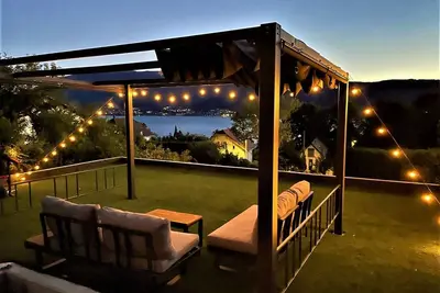 Image de la détente, proche plage et lac avec terrasse et sauna