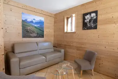 Image de Confortable appartement 4 pièces, 8 personnes, parking, terrasse exposée sud