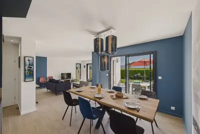 Image de Maison neuve à 600m de la plage pour 8