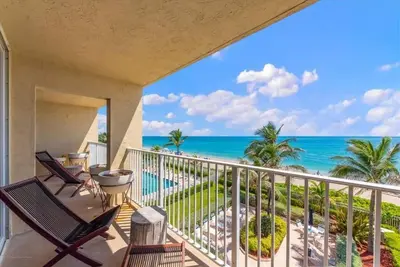 Image de Hutchinson Island, BeachFront, Heated Pool, Balcony, Top Floor, Amazing View