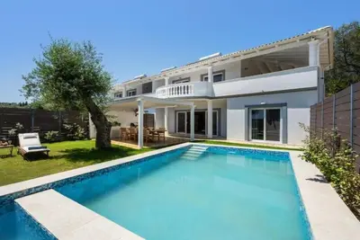 Image de Bh899 - C - Villa Kerkyra