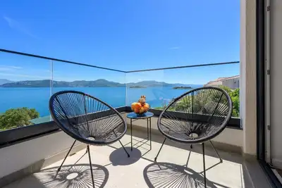 Image de Maison de vacances Sreser pour 1 - 8 personnes avec 3 chambres à coucher - Maison de vacances